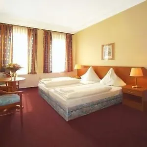 Residencia Am Hauptbahnhof Hotel Hamburgo